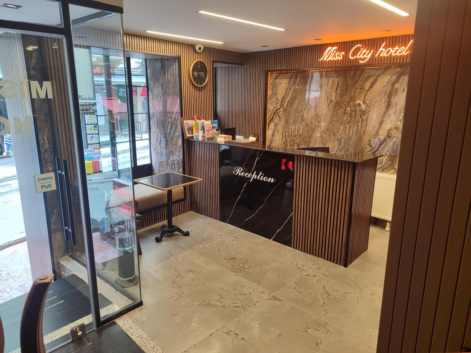 Miss Taksim 酒店 2*